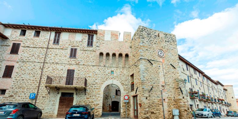 Immagine: Alla scoperta di Marsciano e i suoi borghi - Spina, Castello di Sant’Apollinare, Pieve Caina